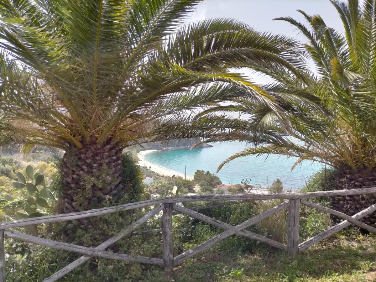 Residence Esmeraldo Capo Vaticano Luaran gambar